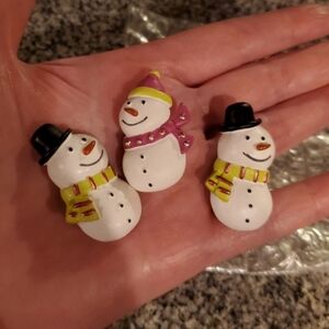 The Quacker Factory Snowman Button Covers